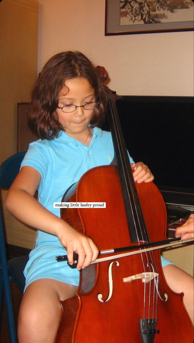 Laufey Playing The Cello